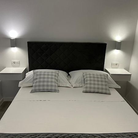 Apartmani Milka I Jozo Omiš Quarto foto