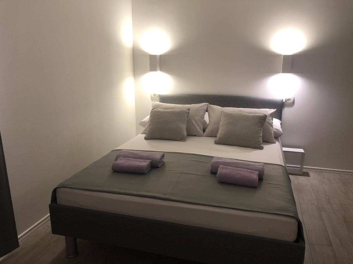 Apartmani Milka I Jozo Omiš Exterior foto
