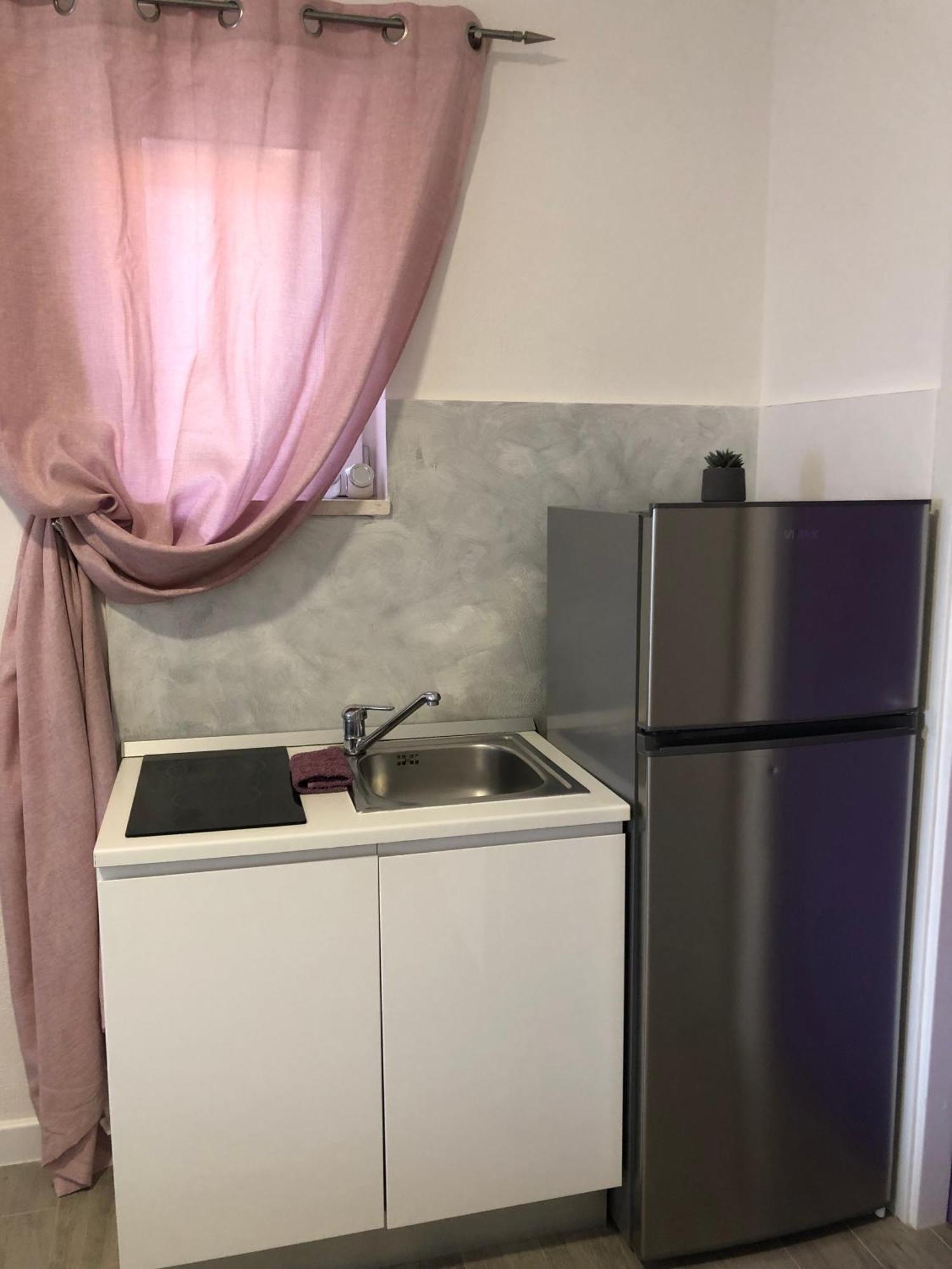 Apartmani Milka I Jozo Omiš Quarto foto